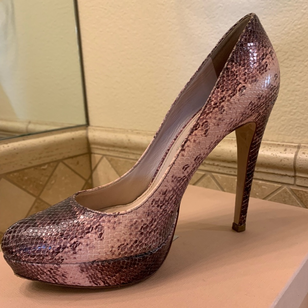 Muy Miu pink/gray tone  snake heel
